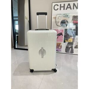 Rimowa Women Pre-Loved Bag Brand New Condition